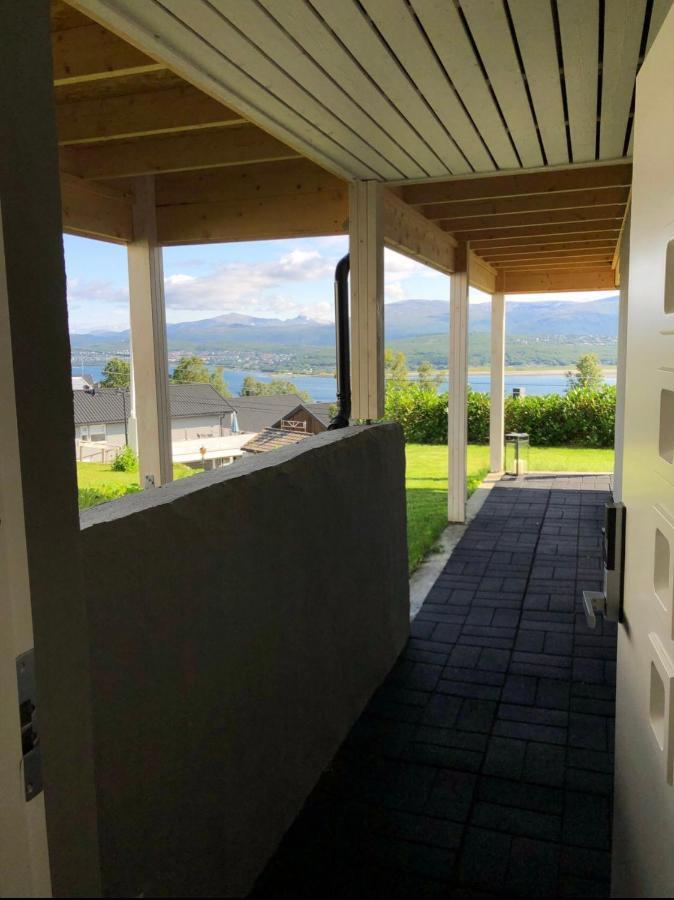 Moderne Og Trivelig Leilighet, Med Unik Utsikt Apartment Tromsø Exterior foto